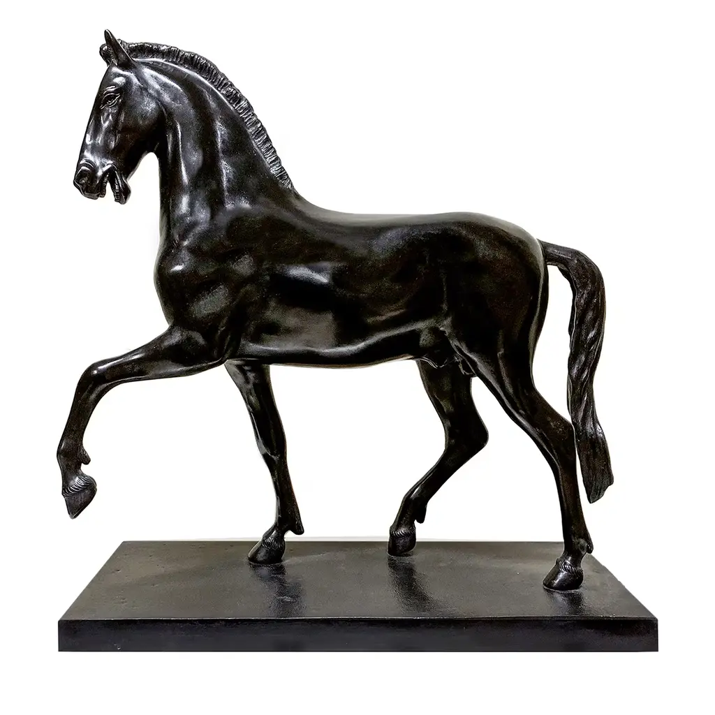 Cavallo Leonardo Sculpture