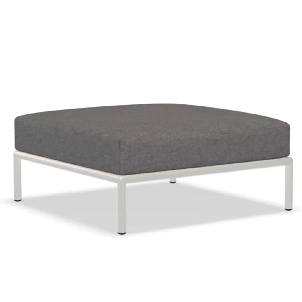 Level Outdoor Ottoman