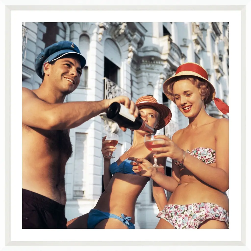 Slim Aarons, Top Up?