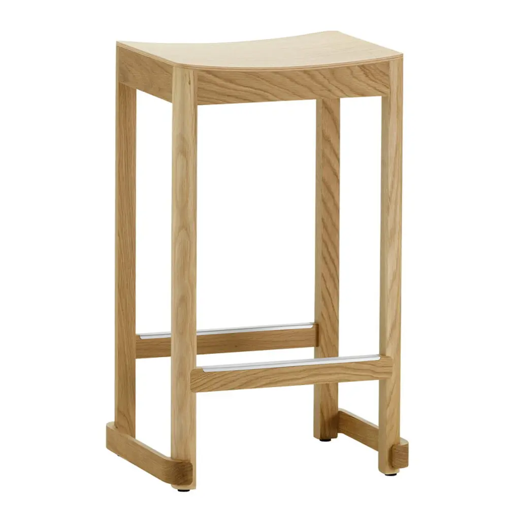 Atelier Bar Stool, 65 Cm, Lacquered Oak