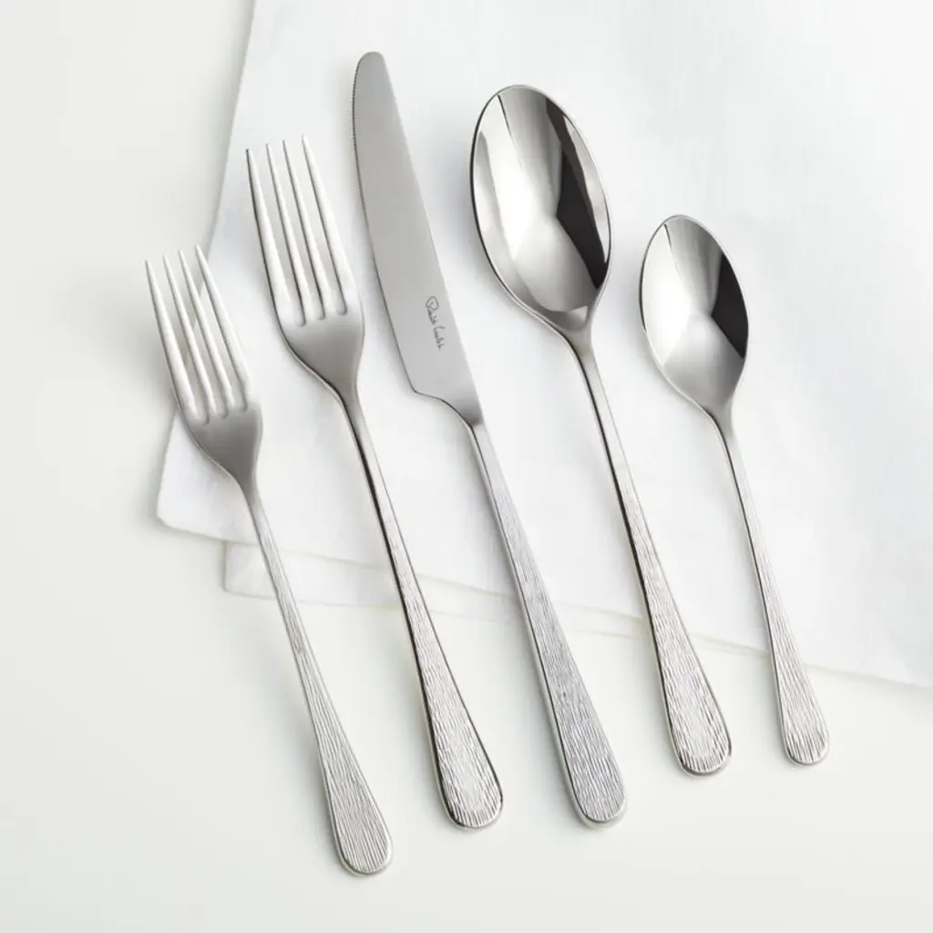 Tour Texture 20-Piece Flatware Set