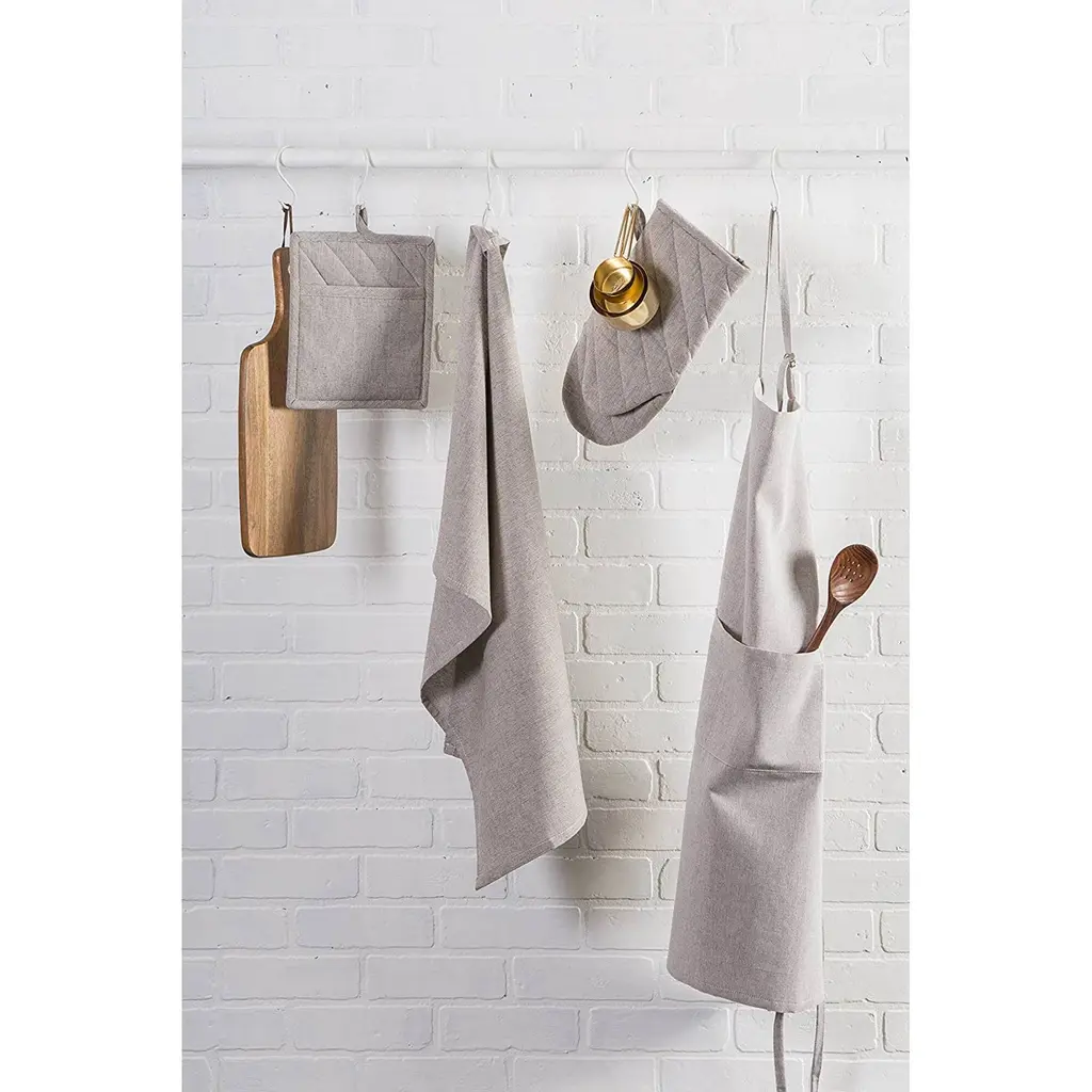 Dii Solid Chambray Potholder Set (Set Of 2) - Blue - Oven Mitts