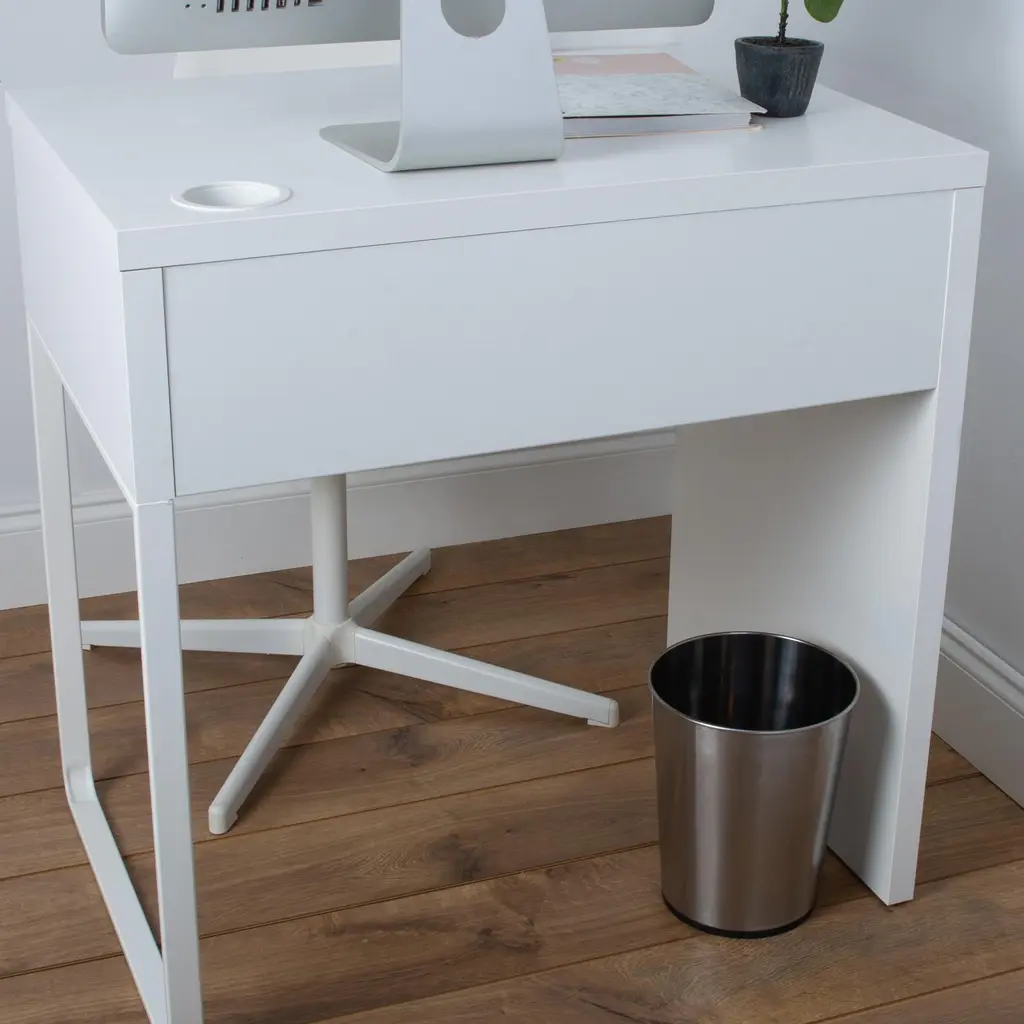 Bath Bliss Silver Stainless Steel Trash Can - 7.7" X 9.6" - 7.7" X 9.6" - Silver