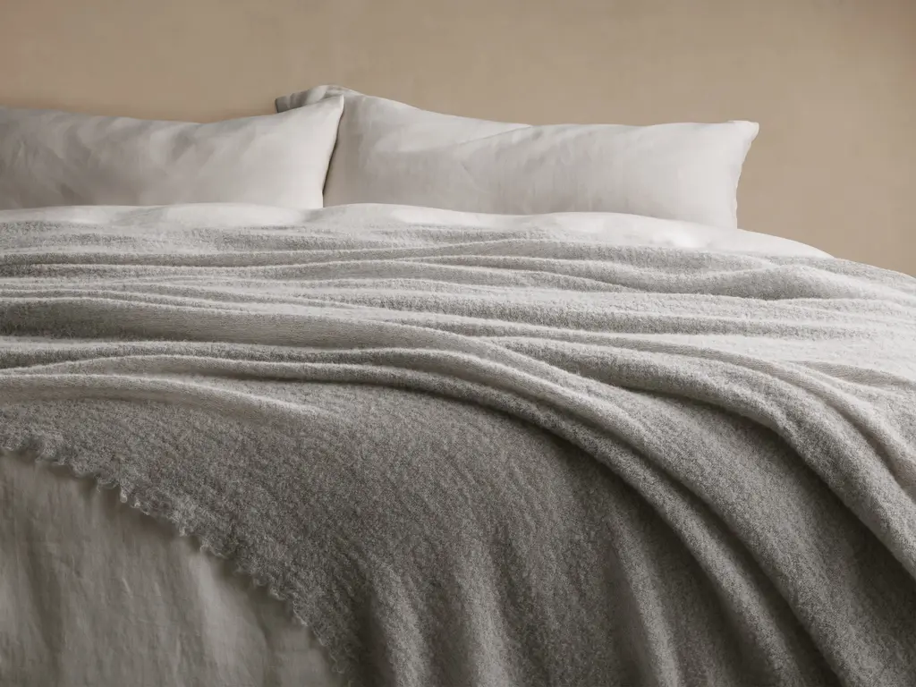 Italian Alpaca Boucle Bed Blanket