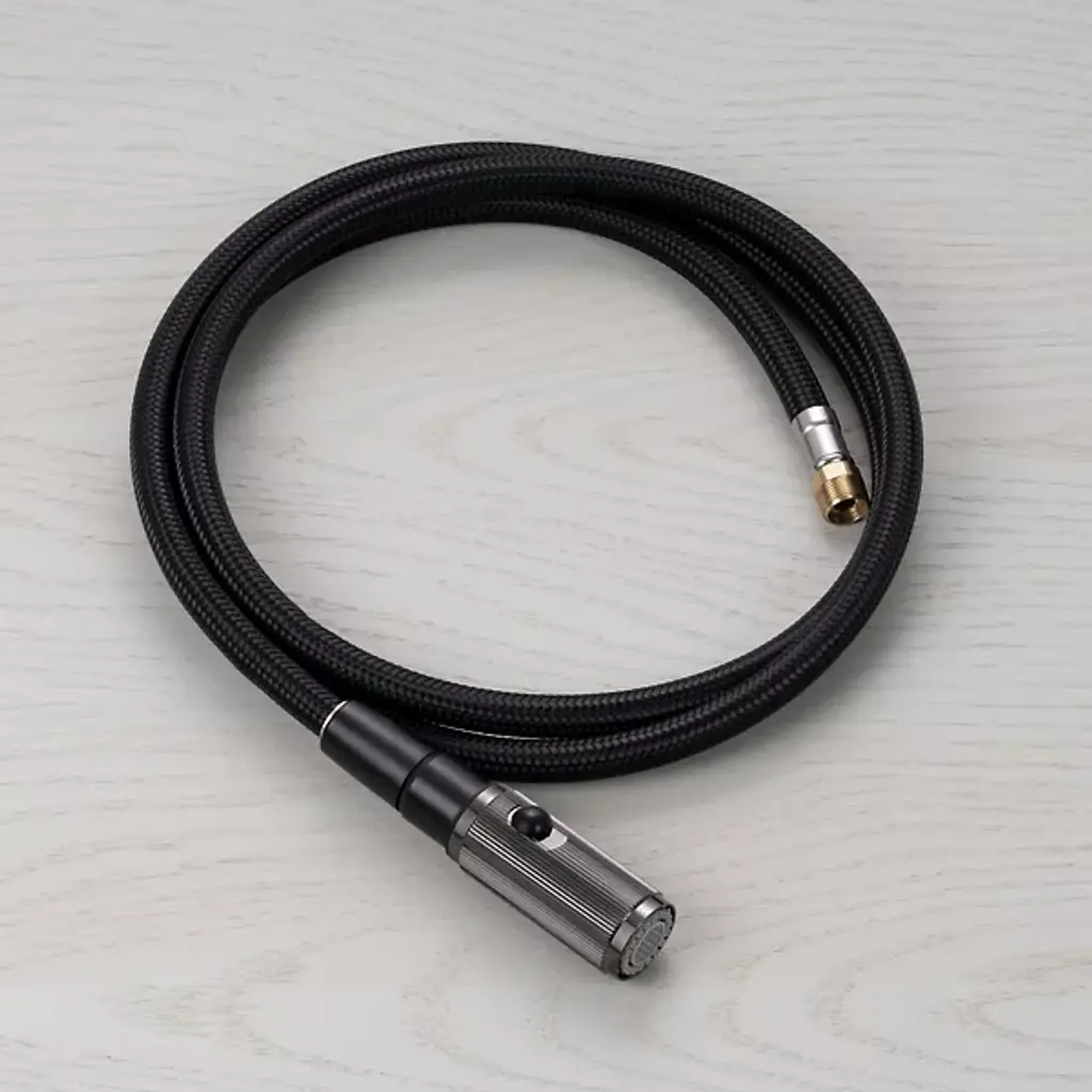 Linear Dual-Spray Pull-Out Kitchen Faucet Kit