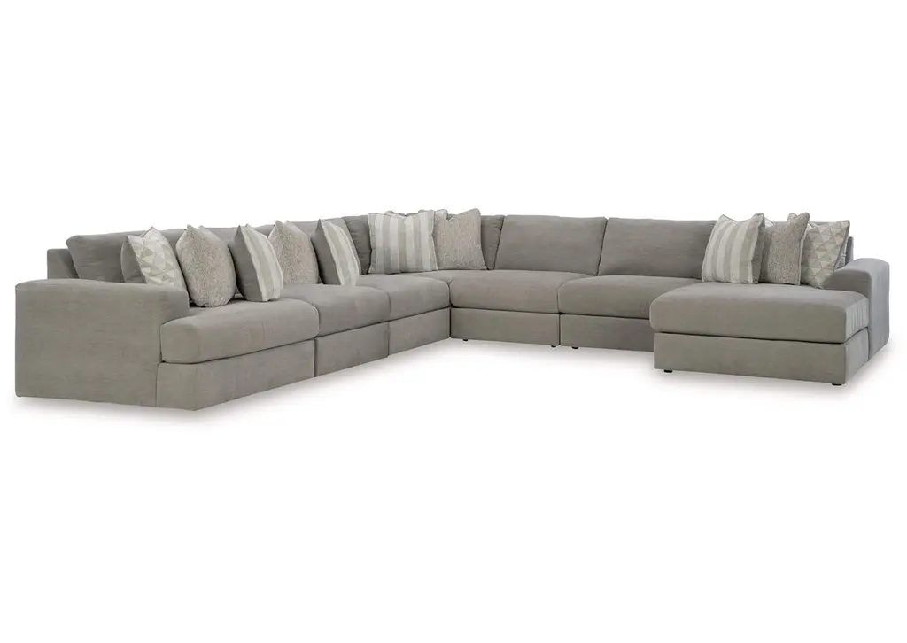 Avaliyah 7-Piece Sectional With Chaise